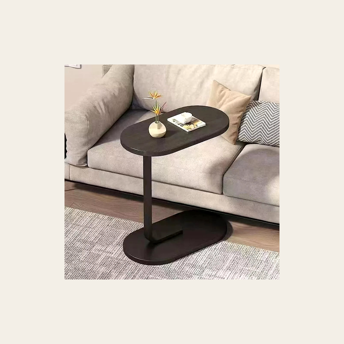C-Shaped Side Table – Rovenmere Home